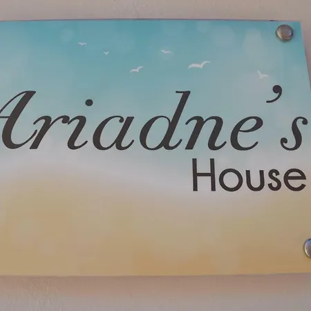 Feriehus Ariadne's House Chalki Town